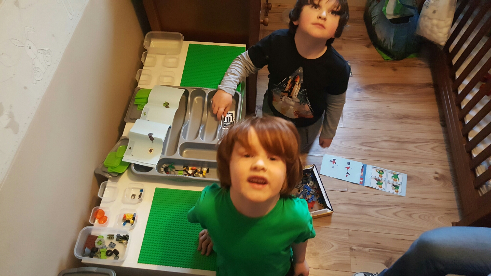 Lego table